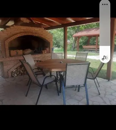 Seosko Domacinstvo Prole * Sipovo